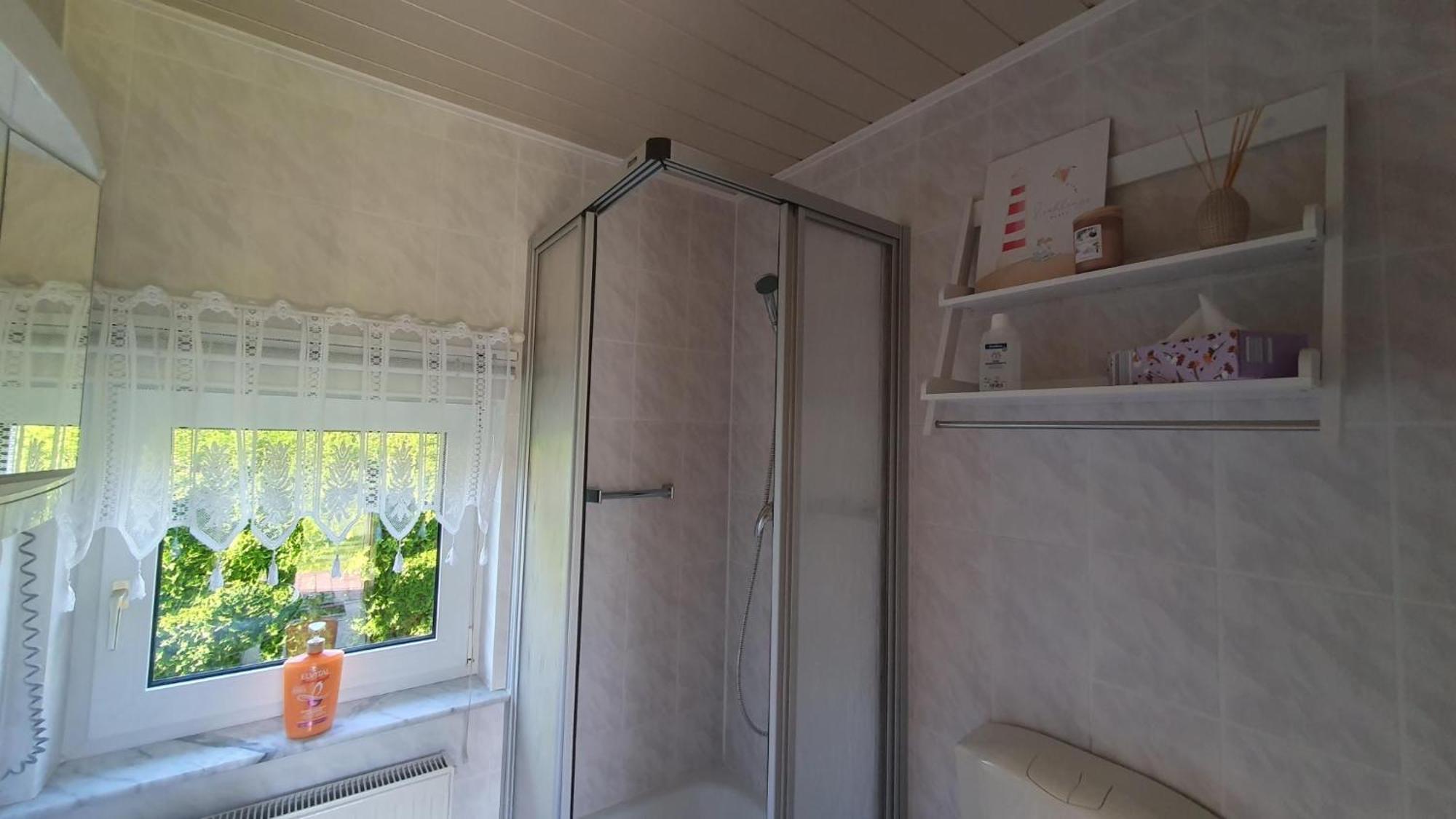 Ruhe & Entspannung An Der Ostsee - Ferienbungalow Baumann In 格拉尔-米里茨 外观 照片